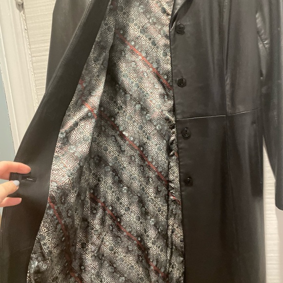 Kenneth Cole Black Leather Coat -Size S EUC - Picture 4 of 13